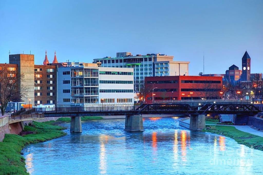 Nallo Stays Home Away From Home! Sioux Falls Exteriér fotografie